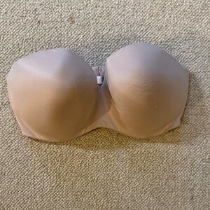 Strapless Underwire Nude Bra Victoria’s Secret
